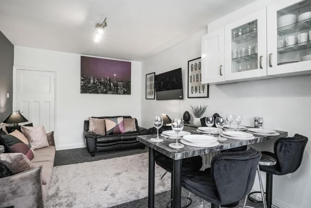 4 Bed Flat Sleeps Up To 9 Close To Brixton Appartamento Londra